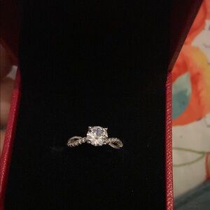 Elegant Silver Ring with Clear Stone